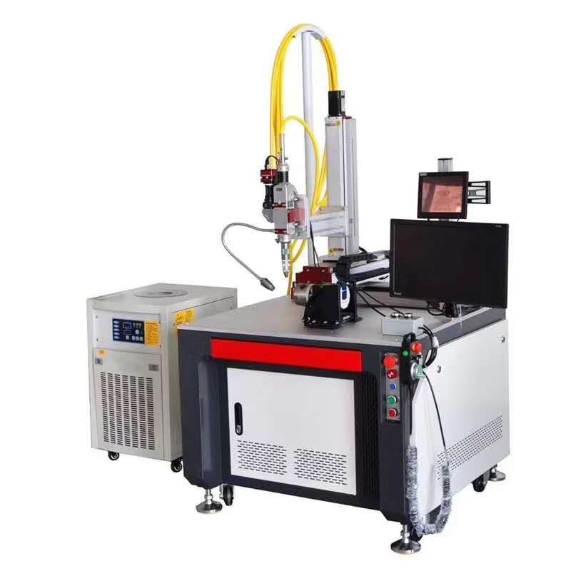 Aparat automat de sudura cu laser continua